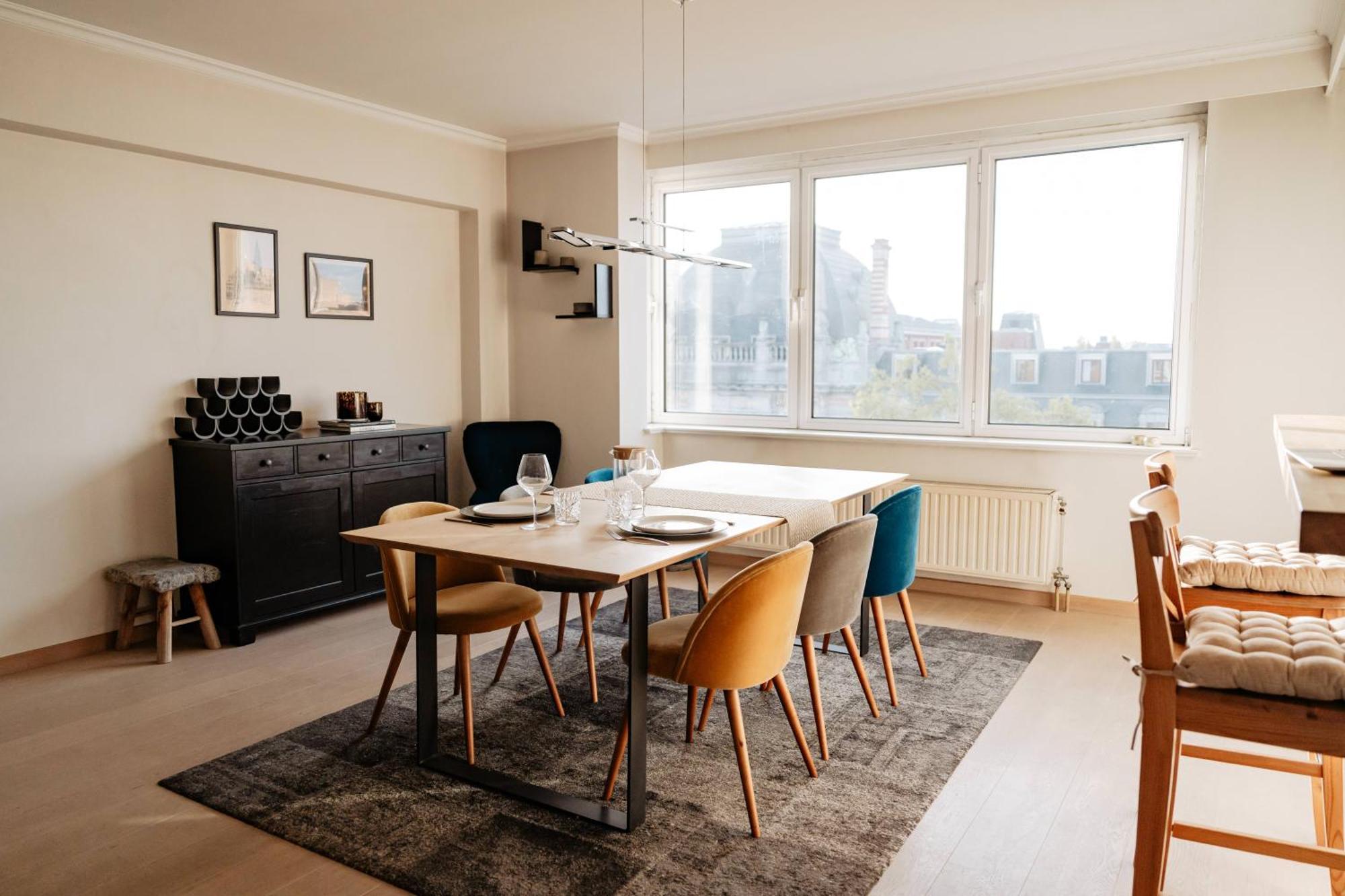 Zonnig Met Prachtig Uitzicht Op A+locatie Appartement Anvers
